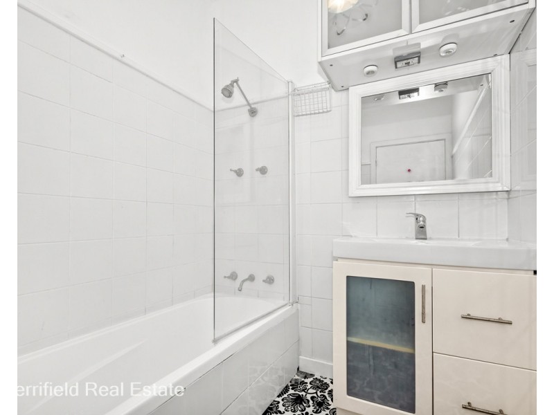 12 Halifax Street, Mount Melville WA 6330