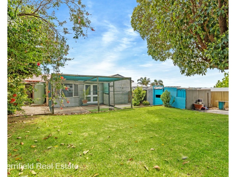 12 Halifax Street, Mount Melville WA 6330