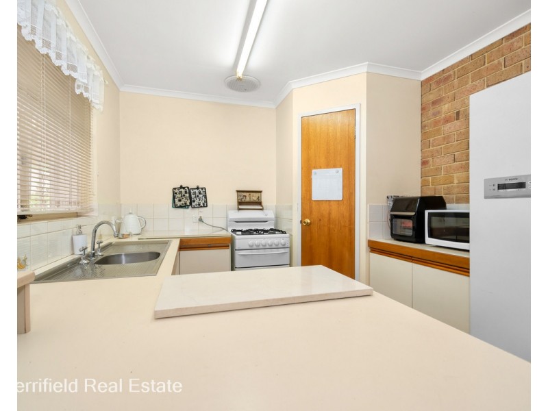 2/125 Angove Road, Spencer Park WA 6330