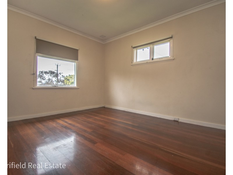 40 William Street, Yakamia WA 6330