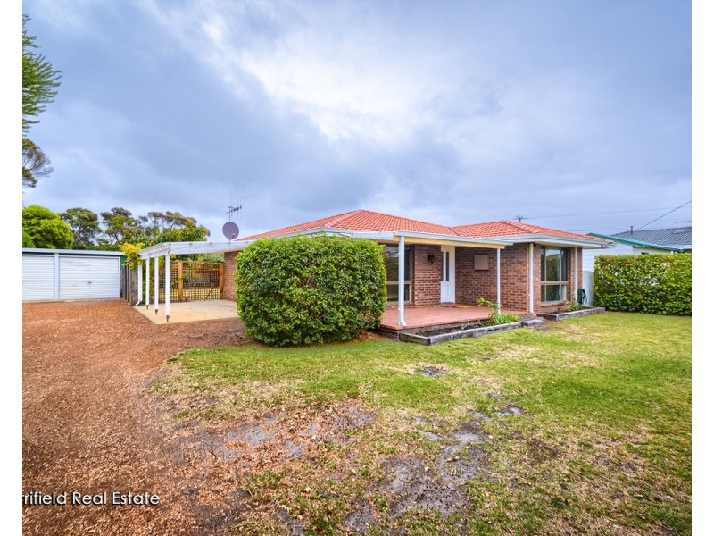 42 Ardross Crescent, Collingwood Park WA 6330
