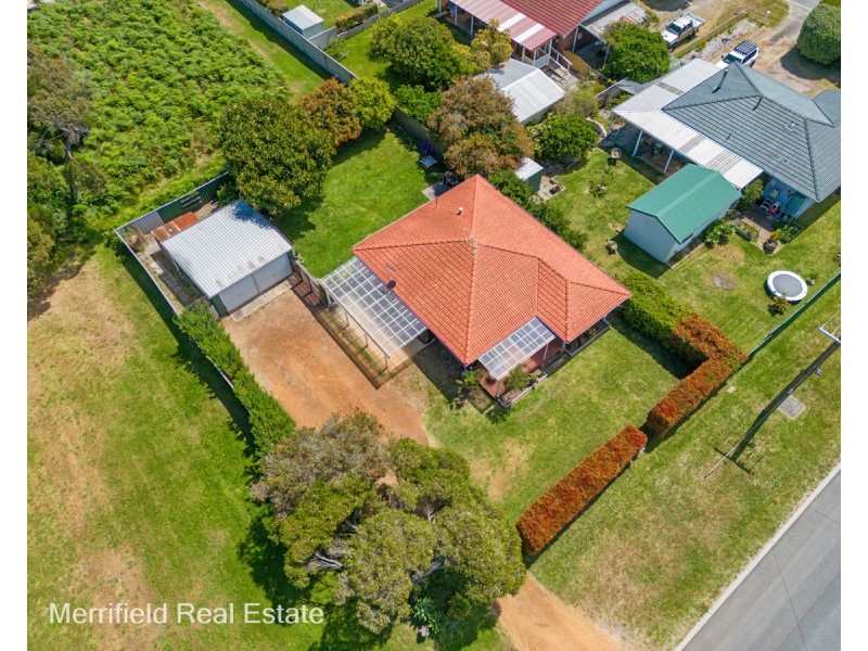 42 Ardross Crescent, Collingwood Park WA 6330