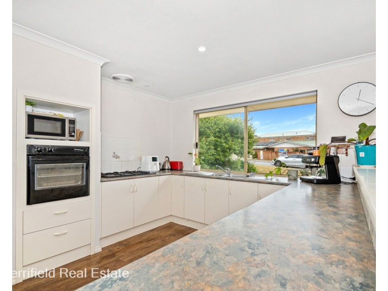 29 Allwood Parade, Bayonet Head WA 6330