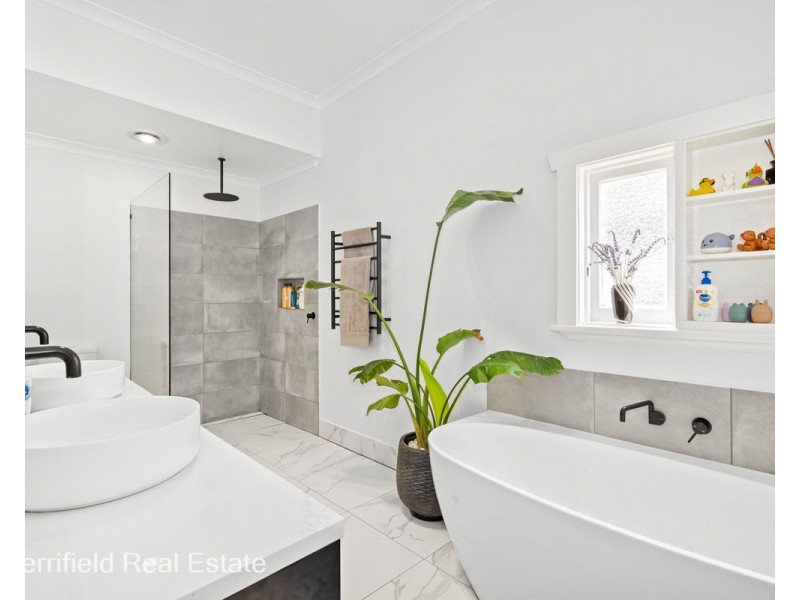 37 Melville Street, Albany WA 6330