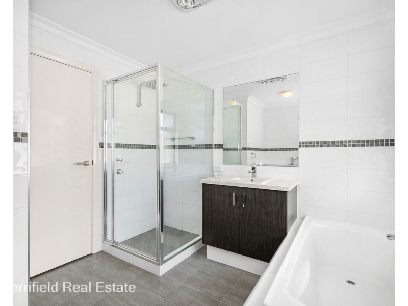 15 Kitcher Parade, Mckail WA 6330