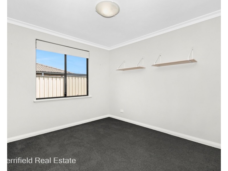15 Kitcher Parade, Mckail WA 6330