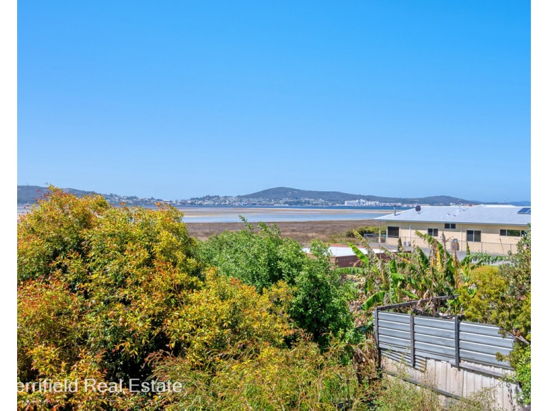 101 Bay View Drive, Little Grove WA 6330