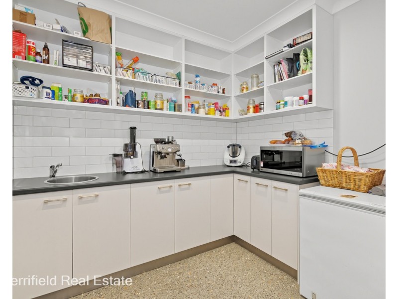 219 Greenwood Drive, Willyung WA 6330