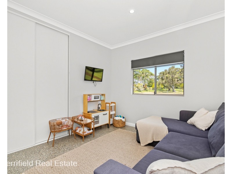 219 Greenwood Drive, Willyung WA 6330