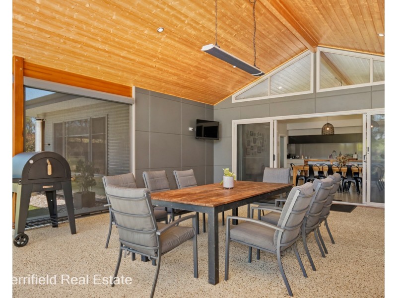 219 Greenwood Drive, Willyung WA 6330