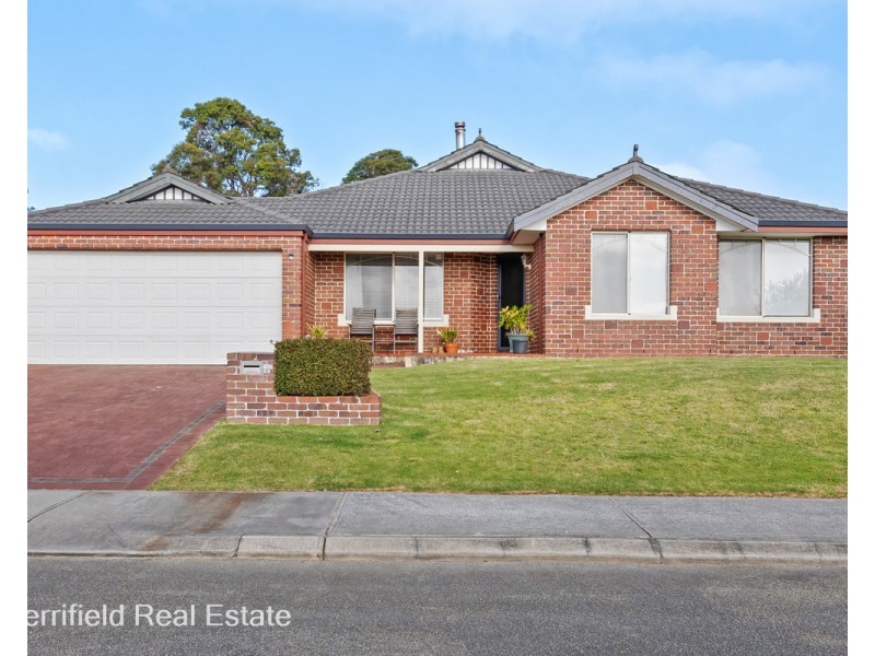 4 Baltic Ridge, Yakamia WA 6330