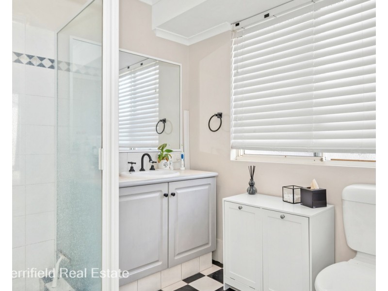 4 Baltic Ridge, Yakamia WA 6330