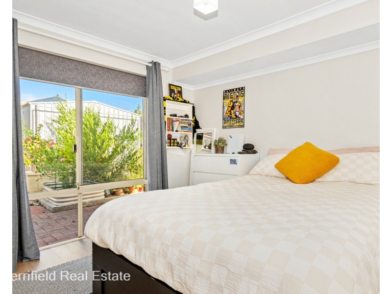 4 Baltic Ridge, Yakamia WA 6330