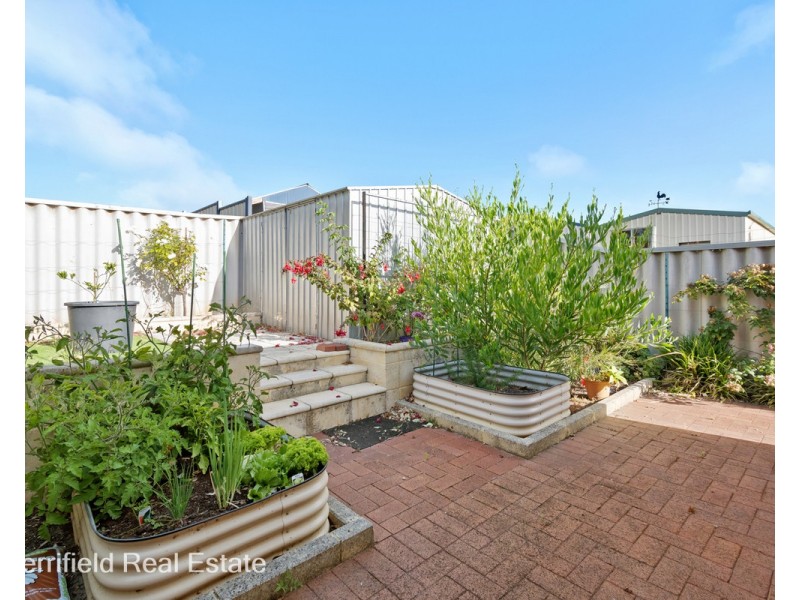 4 Baltic Ridge, Yakamia WA 6330