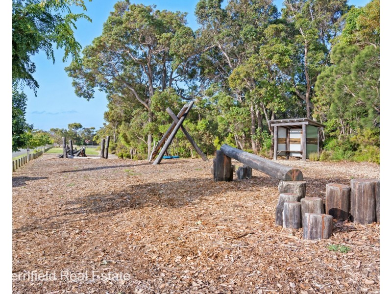 4 Baltic Ridge, Yakamia WA 6330
