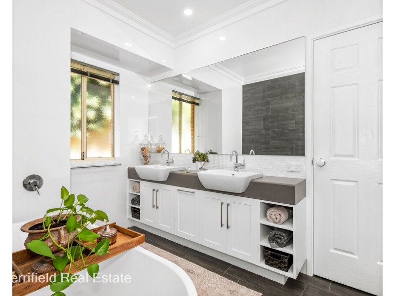 6 Sea View, Bayonet Head WA 6330