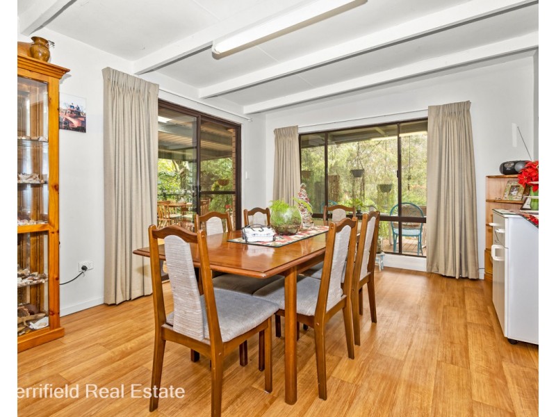 14 Bottlebrush Road, Gledhow WA 6330