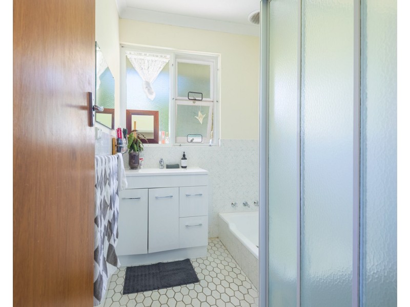 8 Finlay Street, Albany WA 6330