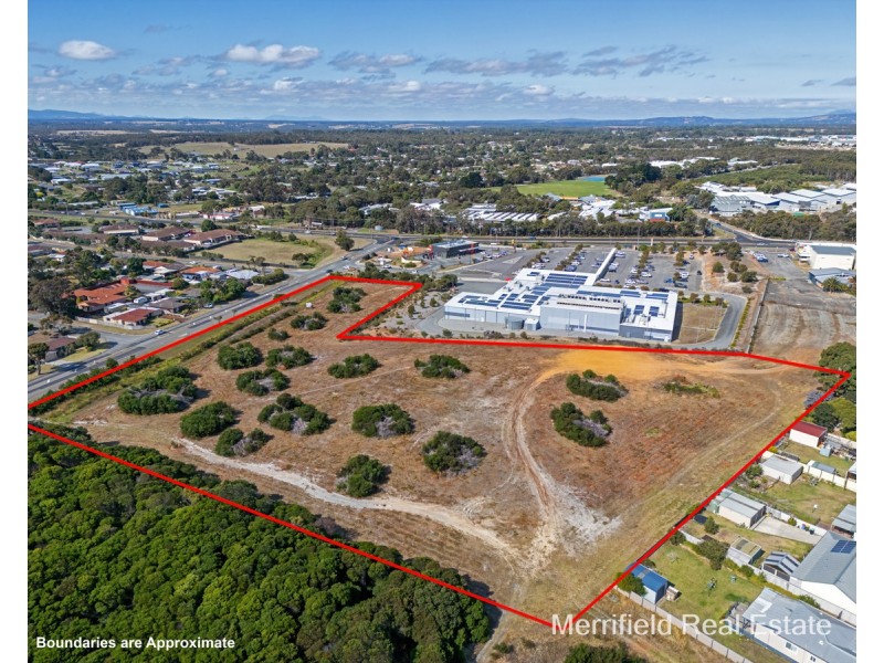 100 Le Grande Avenue, Orana WA 6330