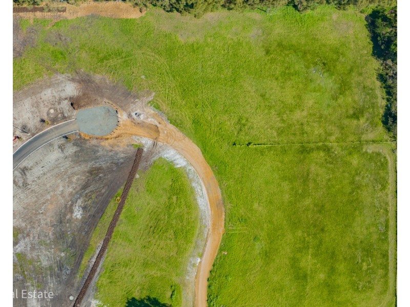 64 Hereford Way, Milpara WA 6330