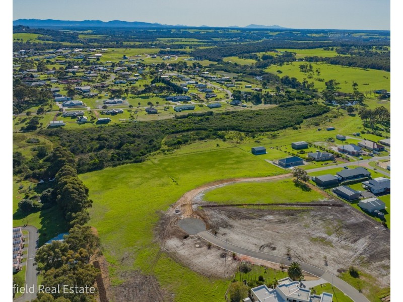 64 Hereford Way, Milpara WA 6330