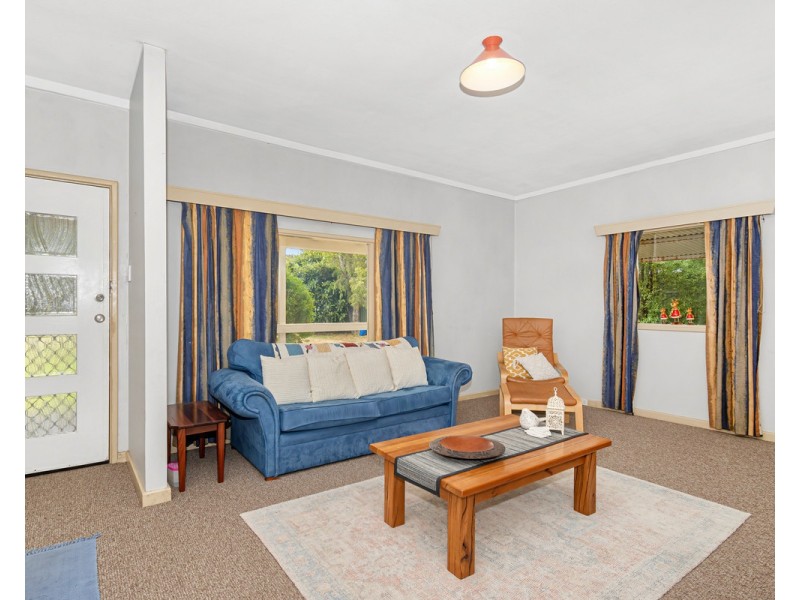 54 Wilson Street, Little Grove WA 6330