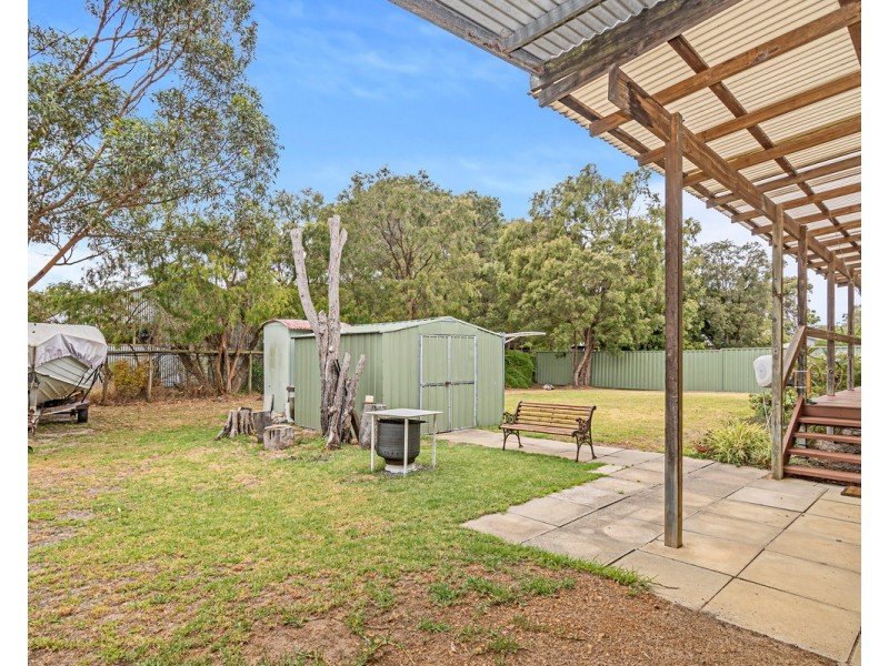 54 Wilson Street, Little Grove WA 6330