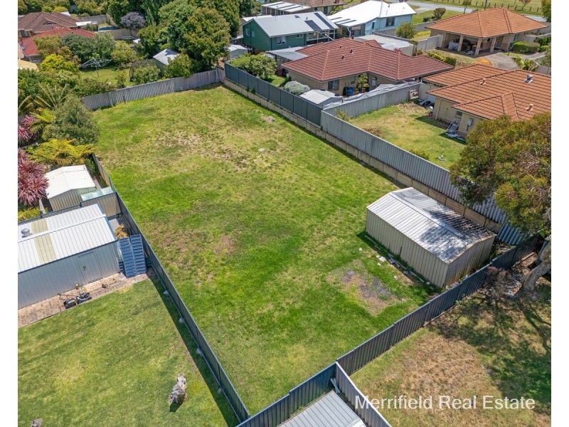 4C Sinclair Street, Lockyer WA 6330