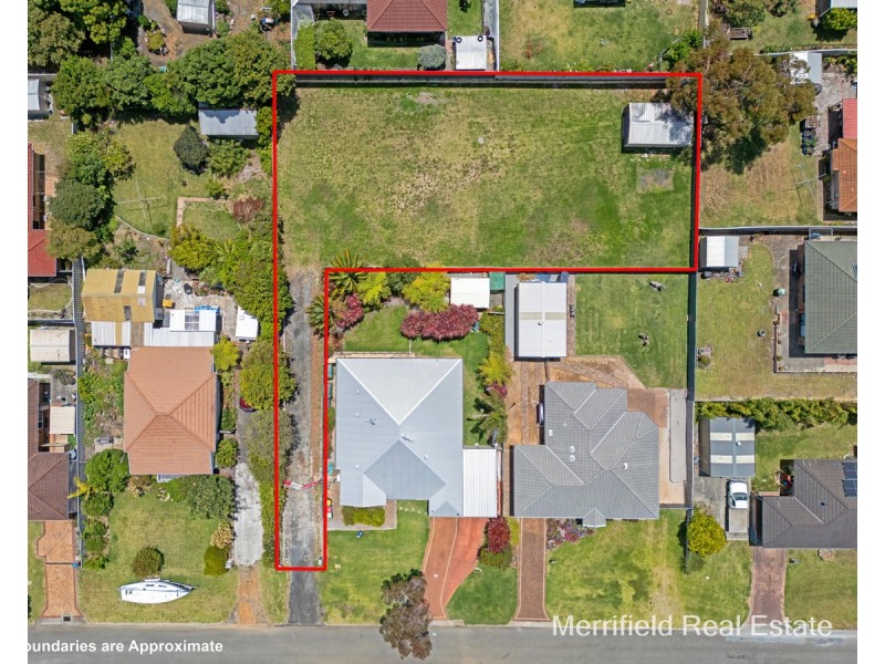 4C Sinclair Street, Lockyer WA 6330