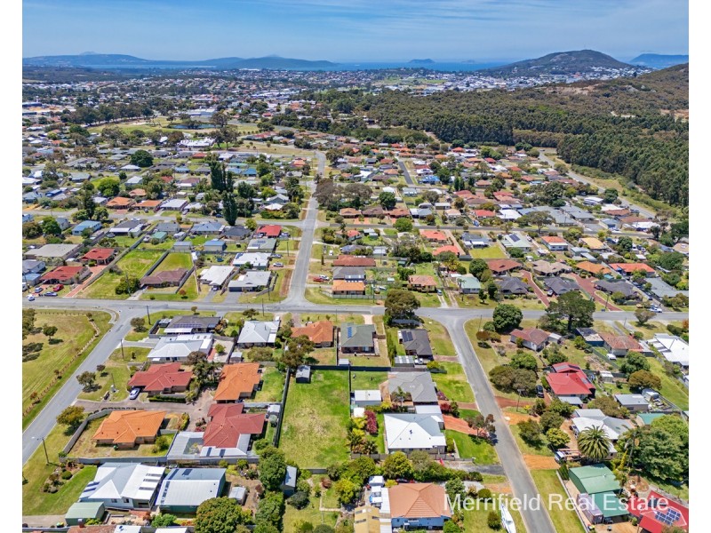 4C Sinclair Street, Lockyer WA 6330