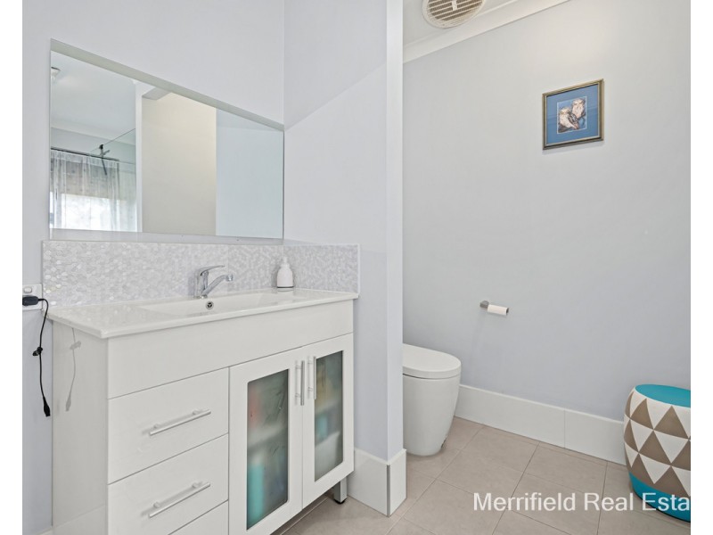 8 Kooyong Avenue, Warrenup WA 6330