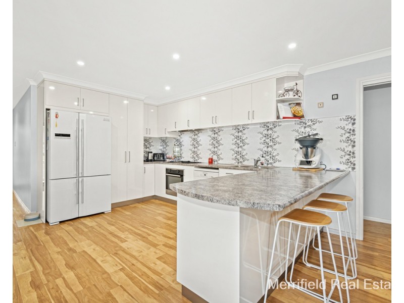 8 Kooyong Avenue, Warrenup WA 6330