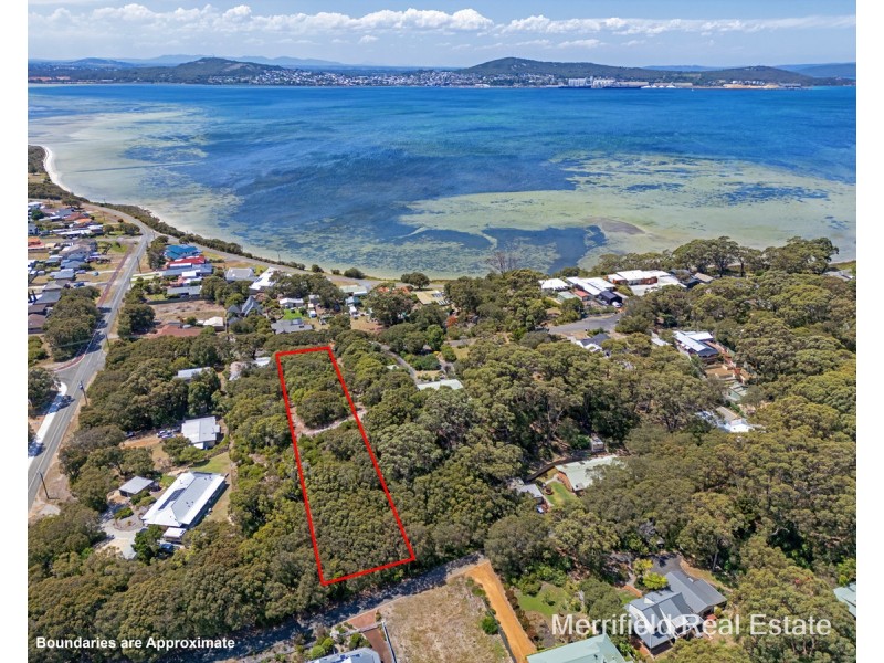 22 Grove Street East, Little Grove WA 6330