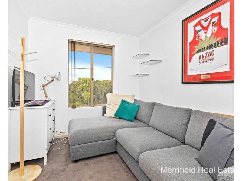 24 Premier Circle, Spencer Park WA 6330