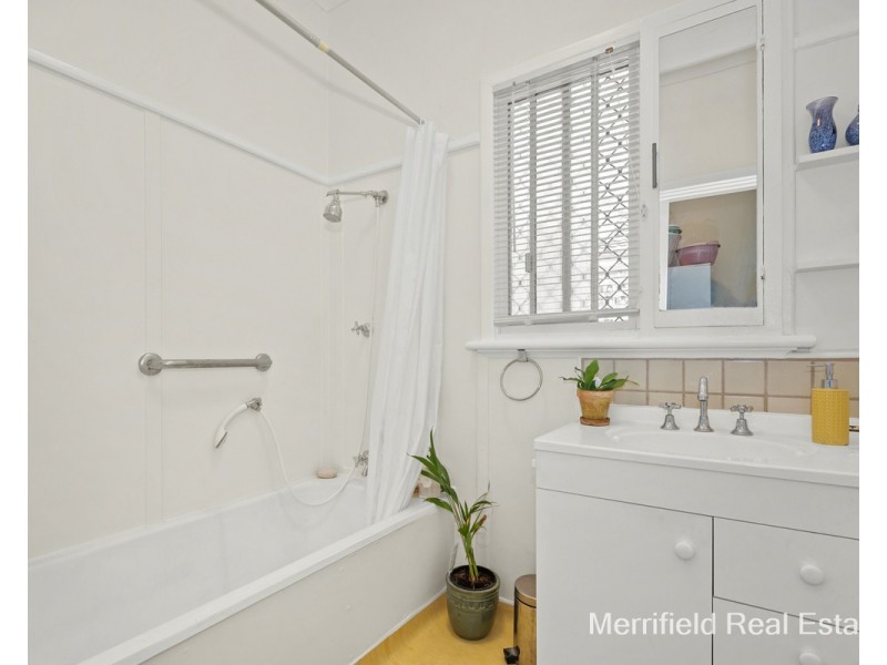 20 Clifton Street, Lockyer WA 6330