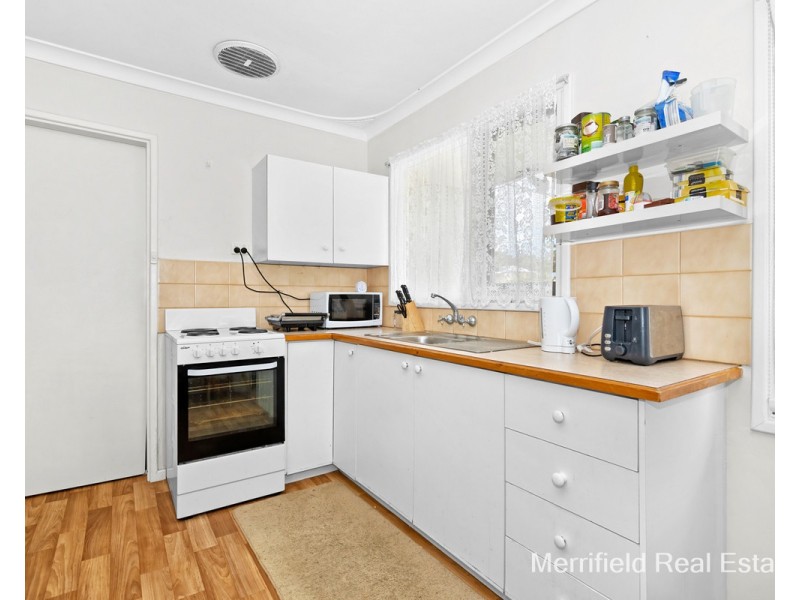 13 Geake Street, Spencer Park WA 6330