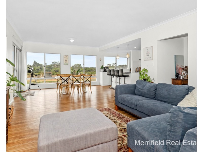 11 Frost Close, Willyung WA 6330