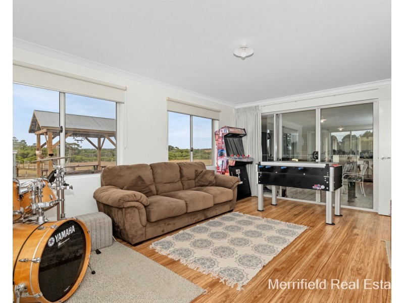 11 Frost Close, Willyung WA 6330