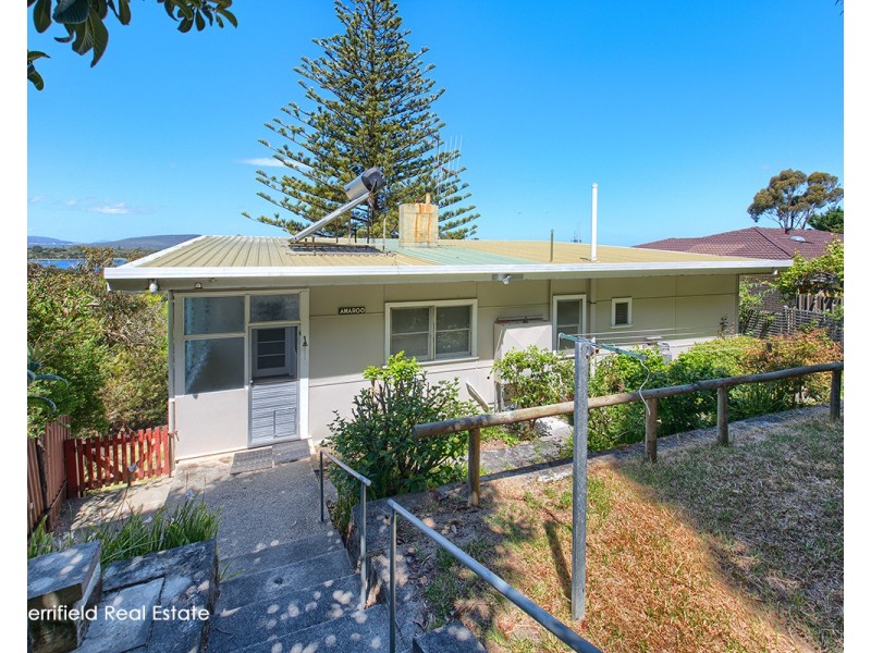 5 Wakefield Crescent, Mira Mar WA 6330