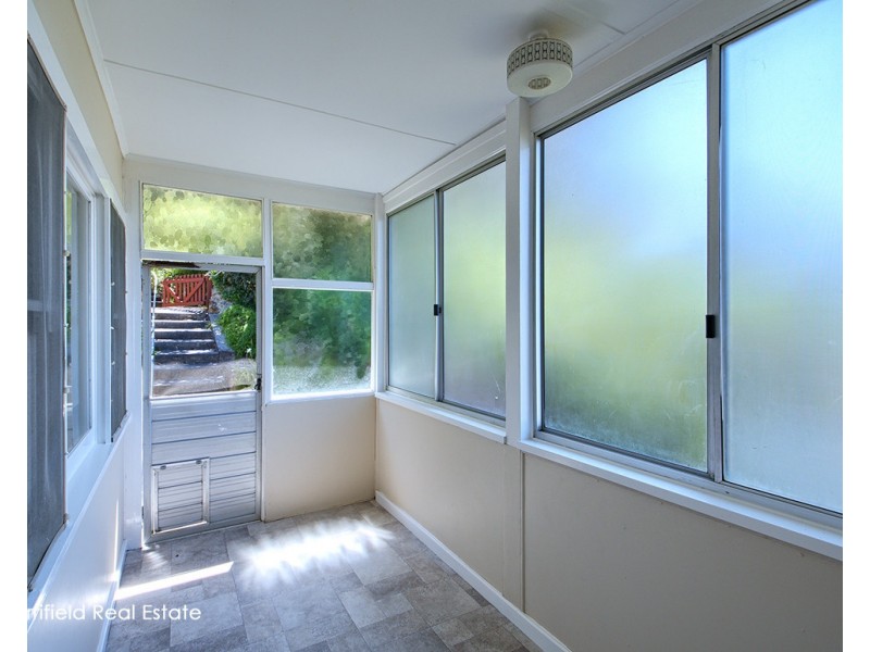 5 Wakefield Crescent, Mira Mar WA 6330