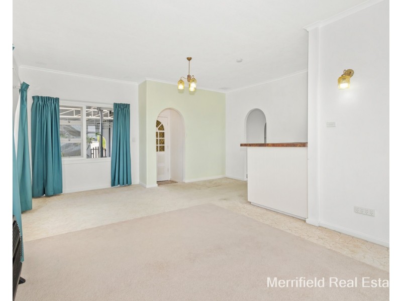 126 Hare Street, Mount Clarence WA 6330