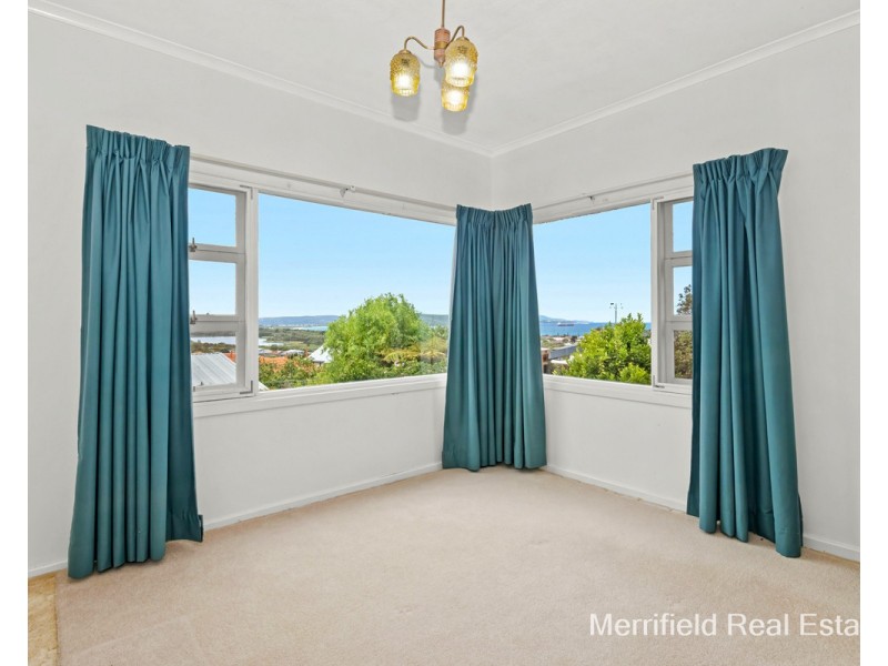 126 Hare Street, Mount Clarence WA 6330