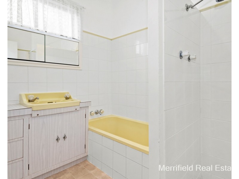 126 Hare Street, Mount Clarence WA 6330