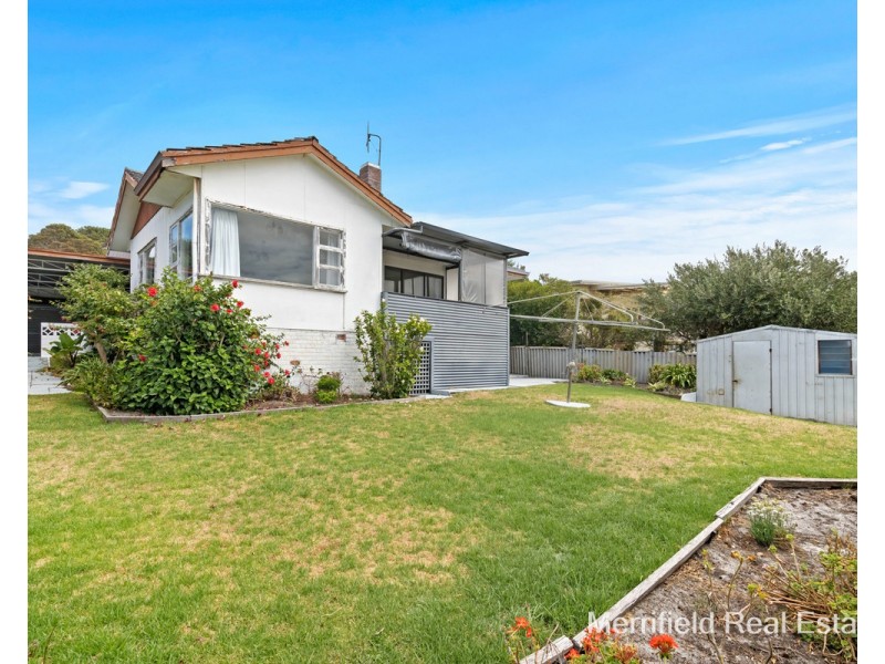 126 Hare Street, Mount Clarence WA 6330