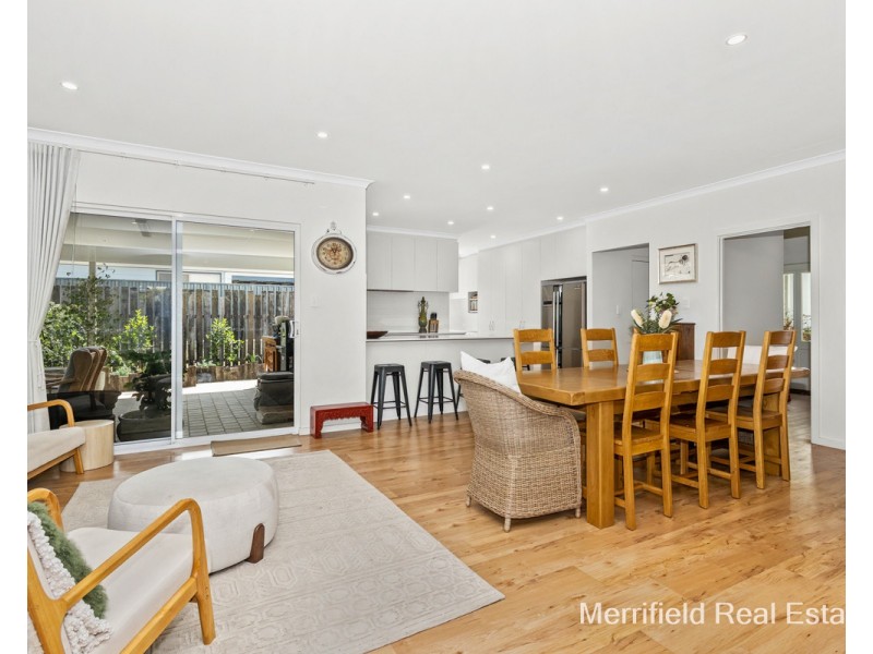 33 Golf Links Road, Middleton Beach WA 6330