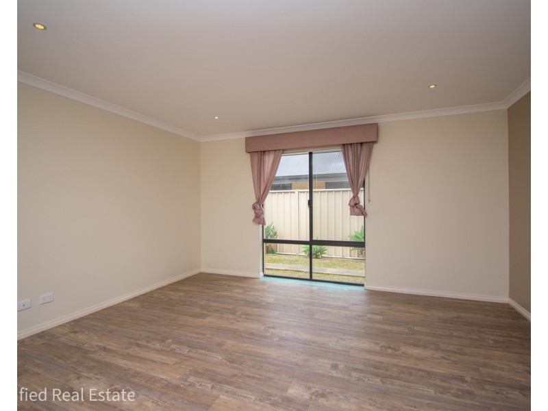 10 McNeal Loop, Mckail WA 6330