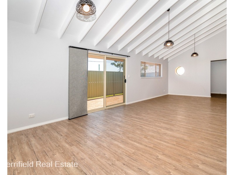 11 Tasman Street, Centennial Park WA 6330