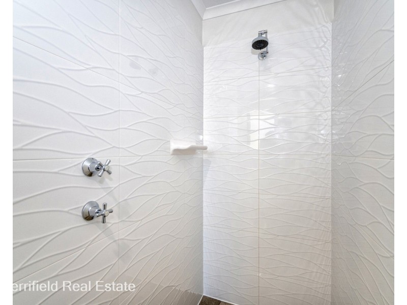 11 Tasman Street, Centennial Park WA 6330