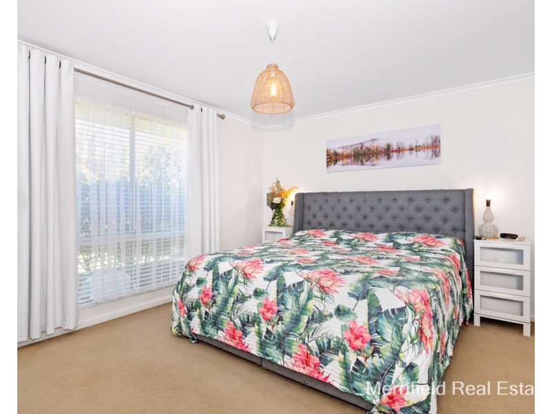 30 Flemington Street, Orana WA 6330