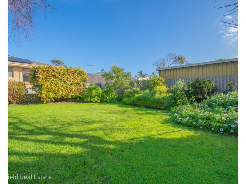 30 Flemington Street, Orana WA 6330